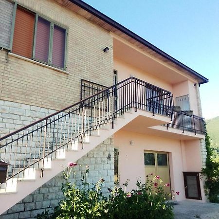 Casa Carducci Affittacamere Monteleto Bagian luar foto