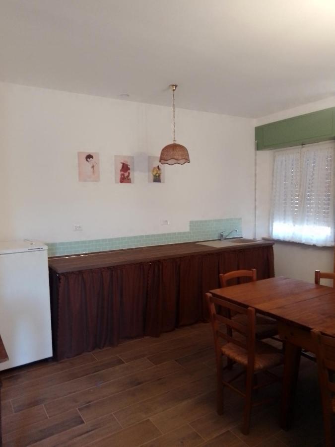 Casa Carducci Affittacamere Monteleto Bagian luar foto
