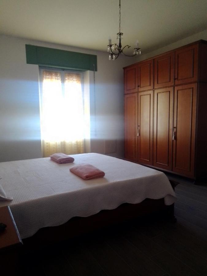 Casa Carducci Affittacamere Monteleto Bagian luar foto